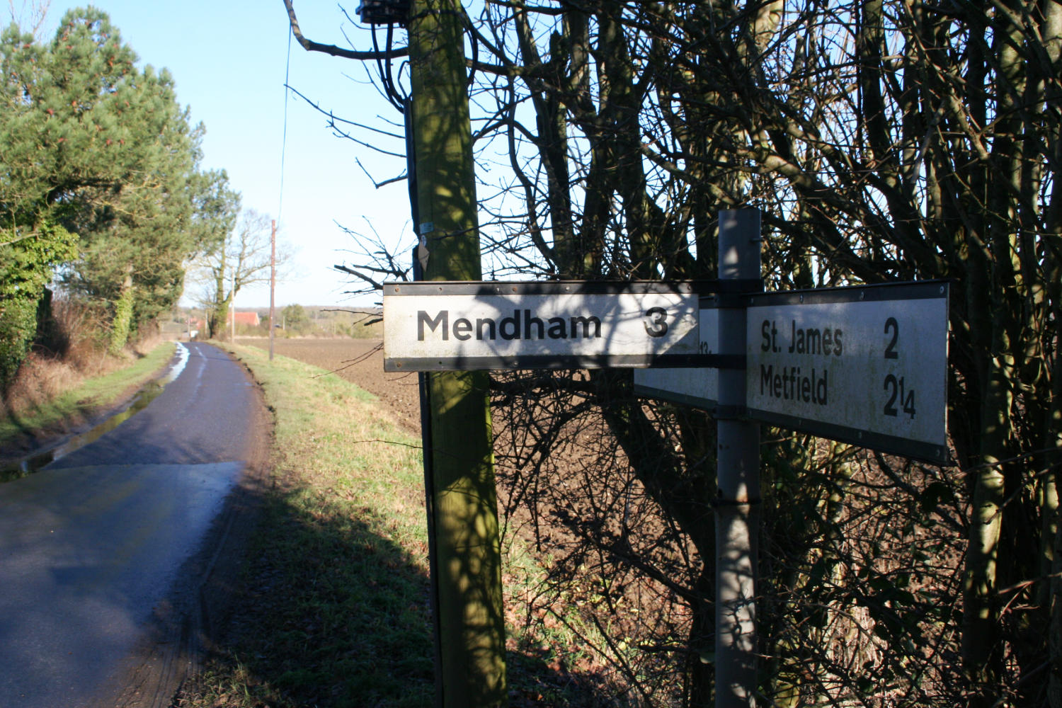 ...and past Mendham junction