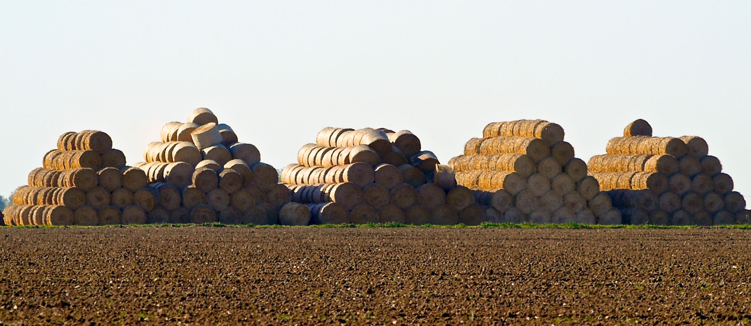 Slide Show  Farm Bails Wide